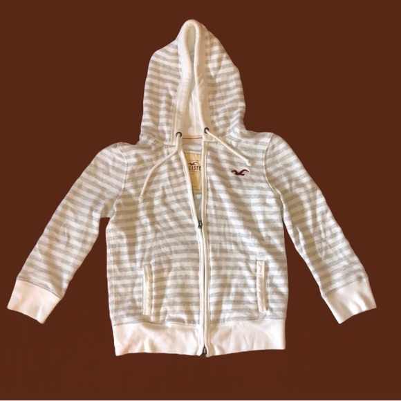 Hollister Tops - ✨ *BOGO* Hollister Zip up Hoodie *BOGO* ✨